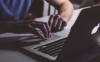 爱游戏娱乐-_篮网队勒紧警戒线，保持领跑_，篮网队22号勒维尔